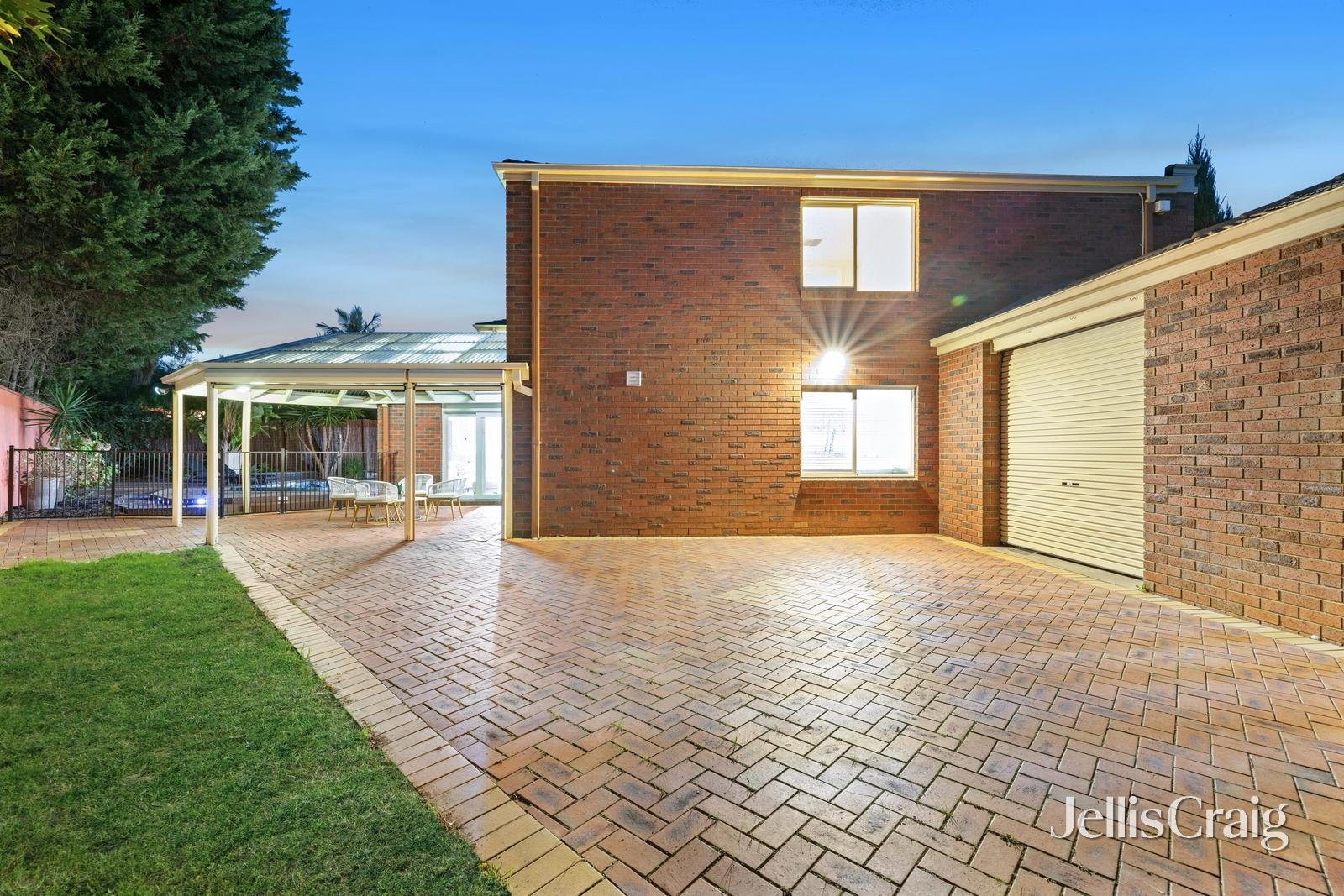 2 Ferrier Court, Rowville image 24