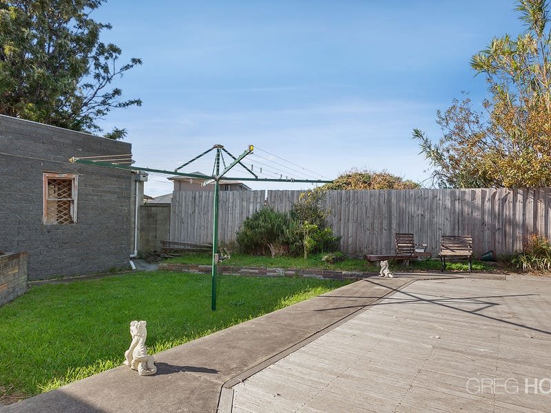 2 Finch Street, Altona image 7