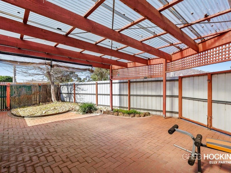 2 Finley Road, Altona image 11