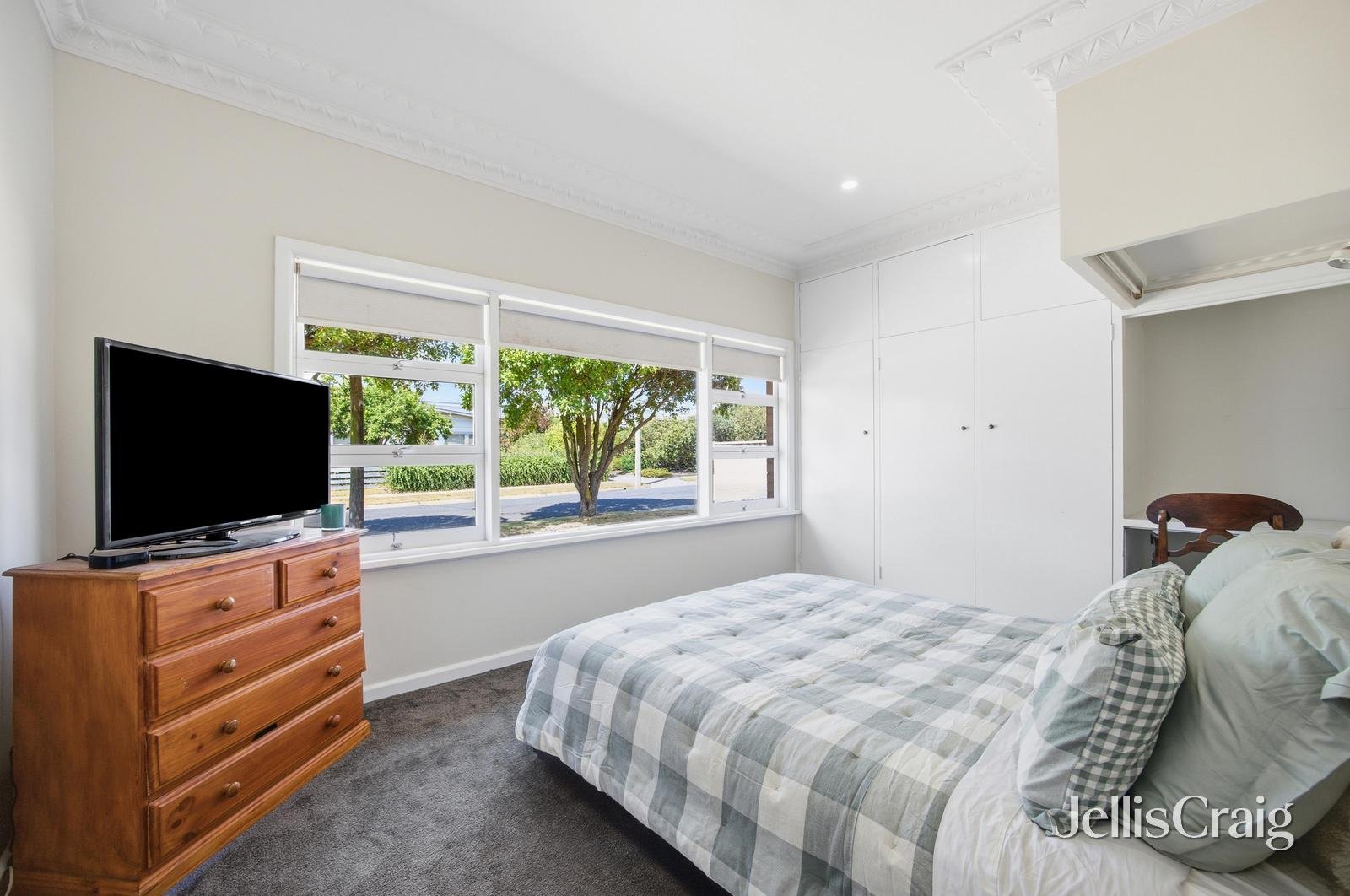 2 Form Street, Wendouree image 8