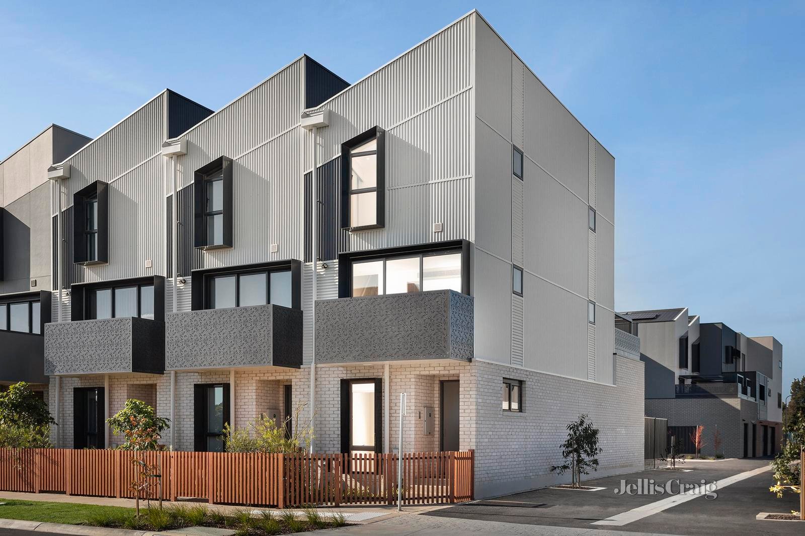 2 Fortitude Drive, South Kingsville image 3