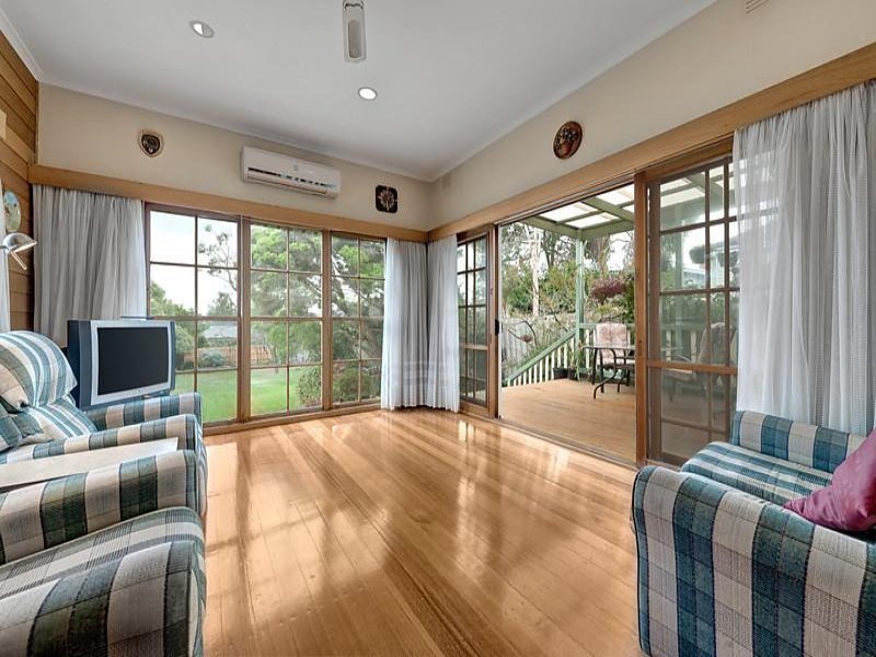 2 Fortune St, Box Hill North image 4