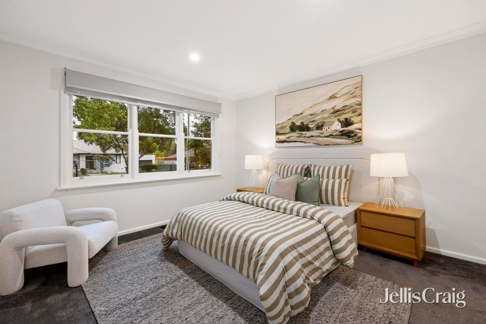 2 Frank Street, Vermont image 16