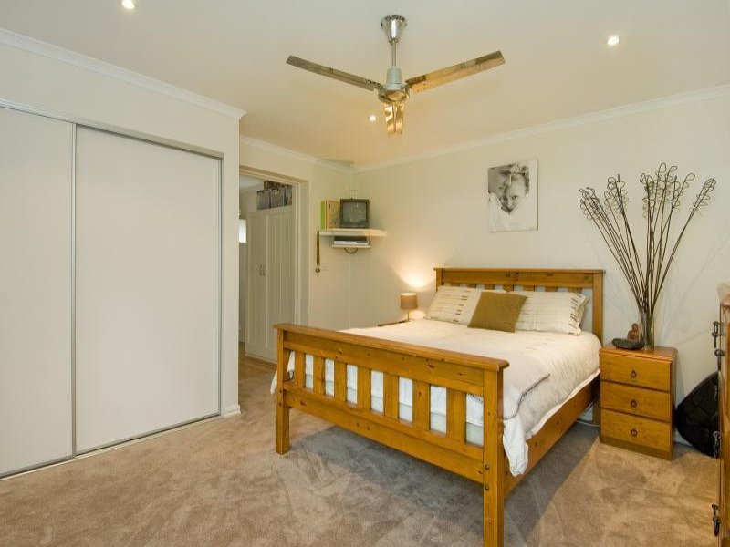2 Fuchsia Court, Newcomb image 8