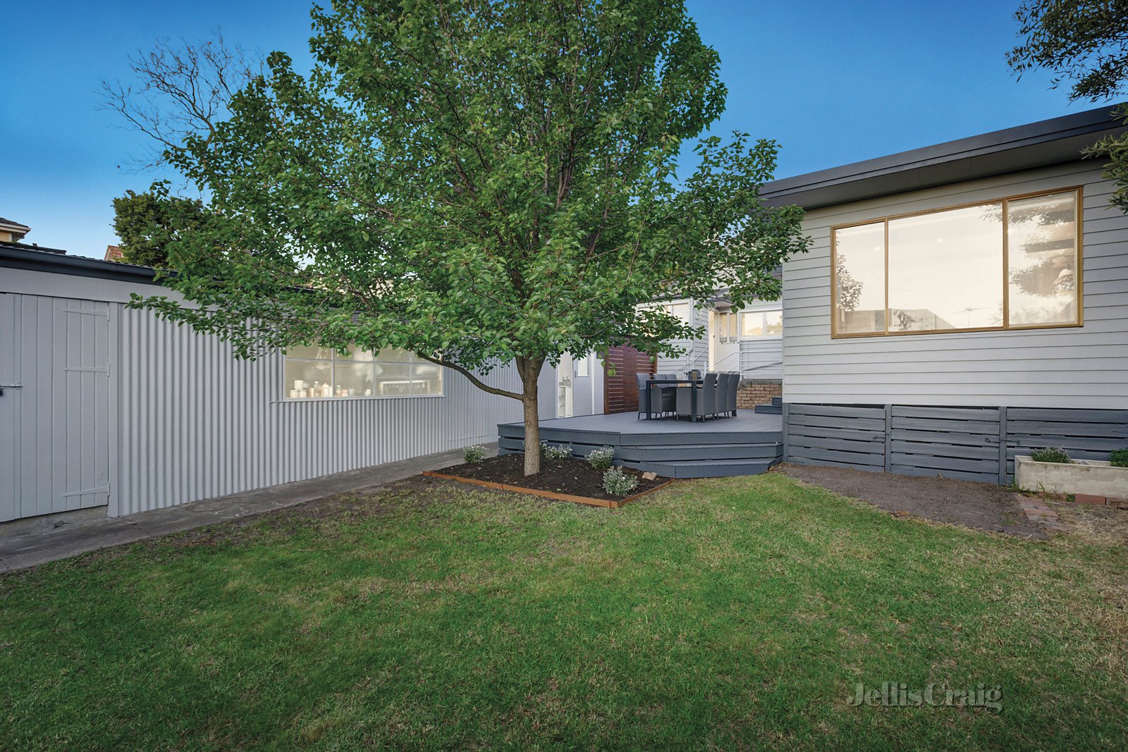 2 Fuller Avenue, Glen Iris image 8