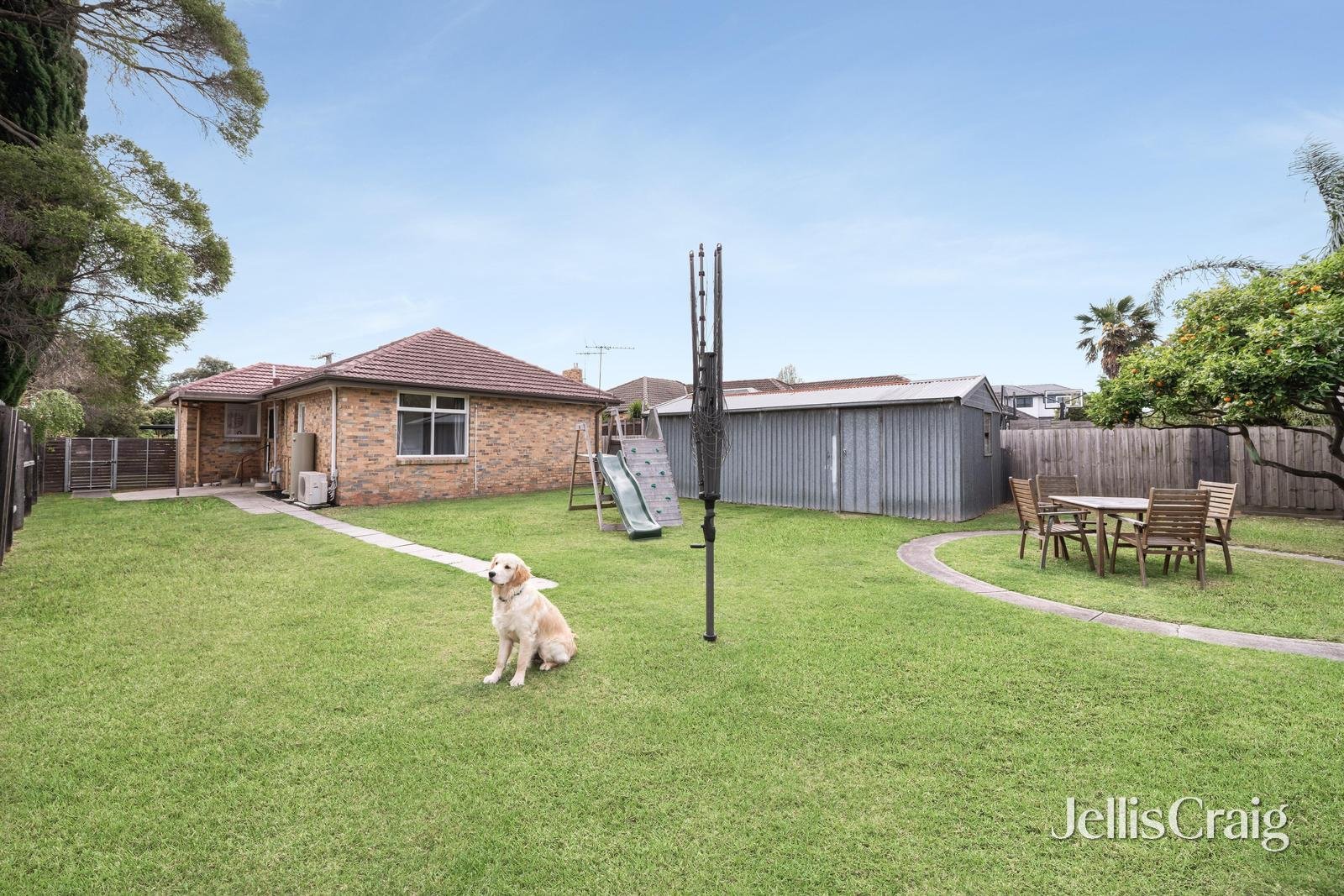 2 Gainsborough Road, Mentone image 12