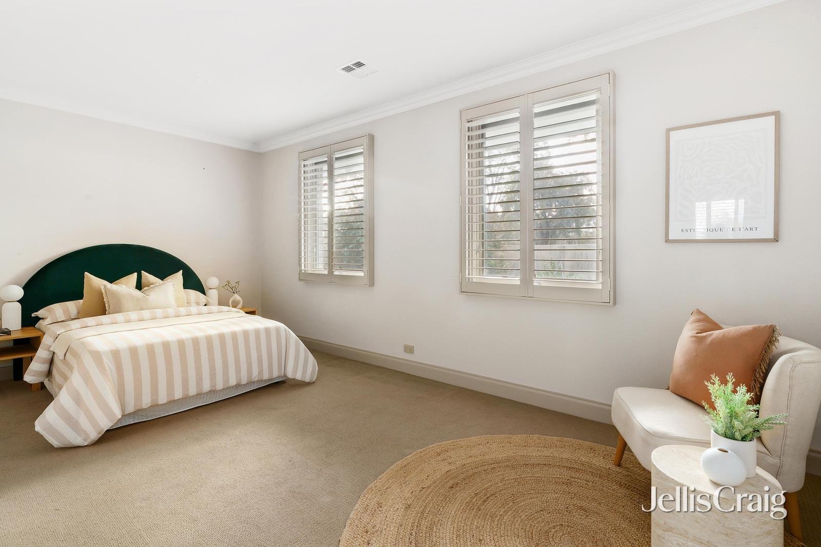 2 Garner Court, Macleod image 13