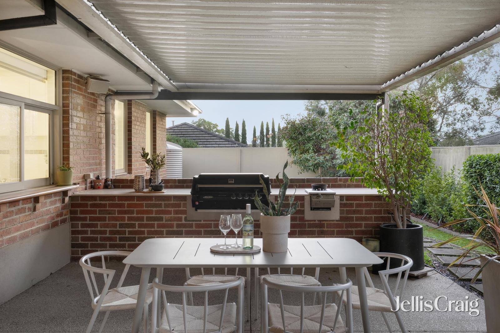 2 Garner Court, Macleod image 18