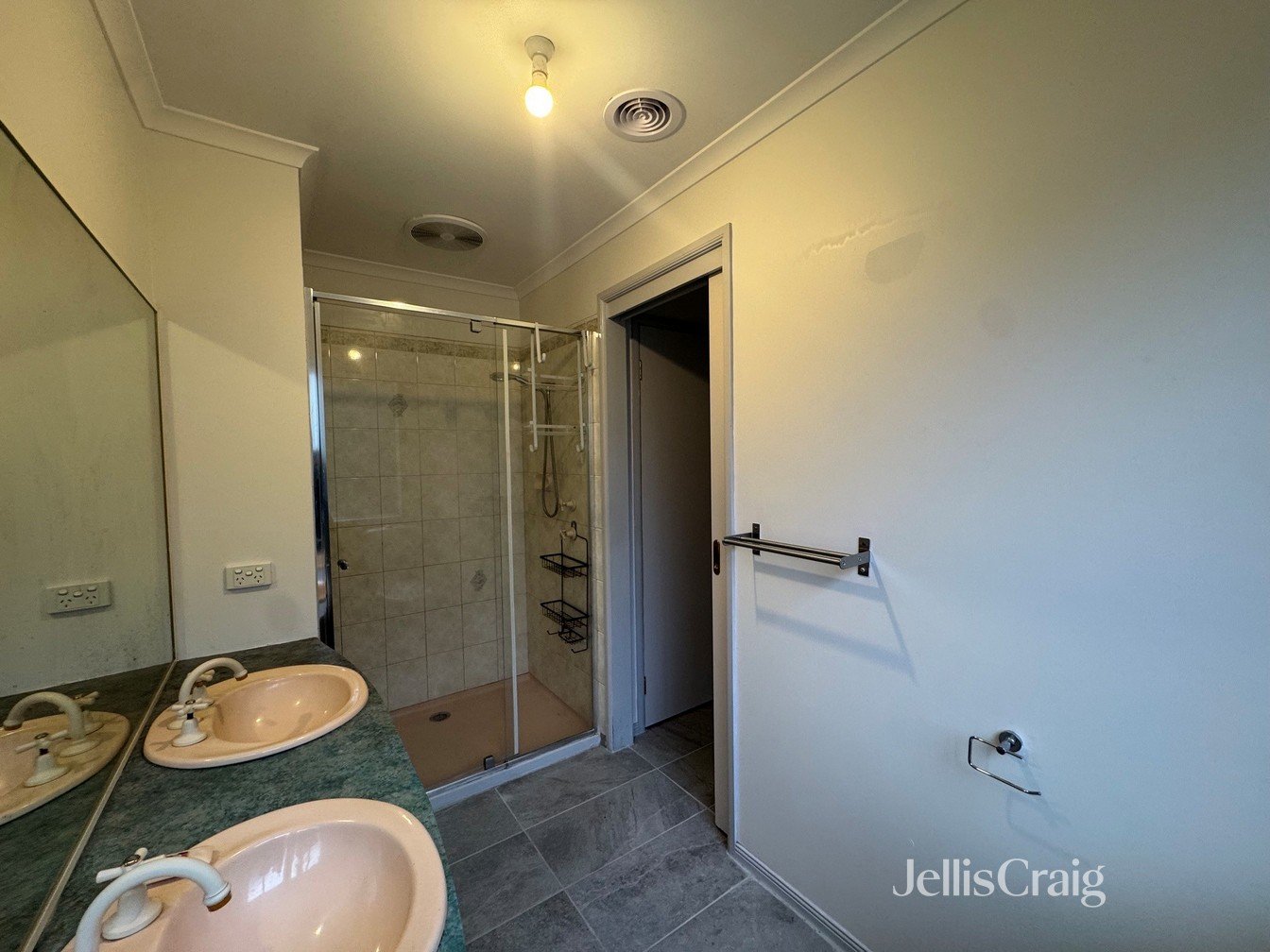 2 Gates Court, Roxburgh&nbsp;Park image 13