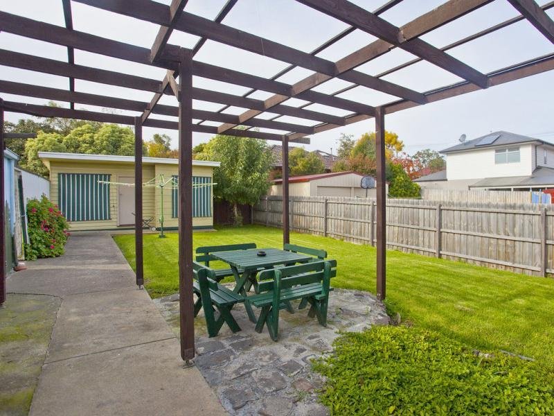 2 George Street, Niddrie image 5