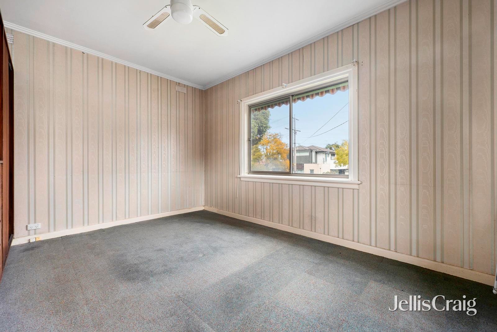 2 George Street, Niddrie image 6