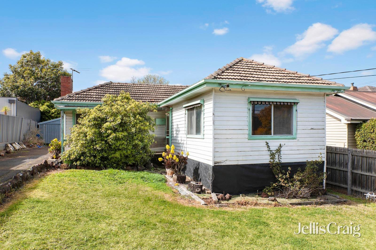 2 George Street, Niddrie image 9