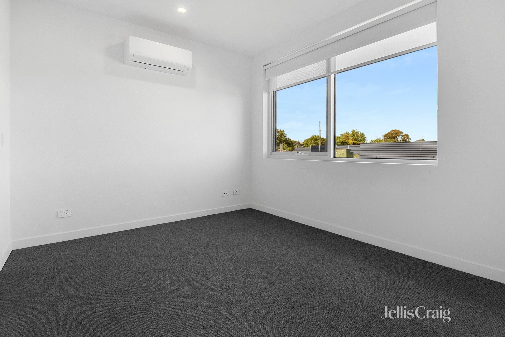 2 Ginning Road, Yarraville image 7