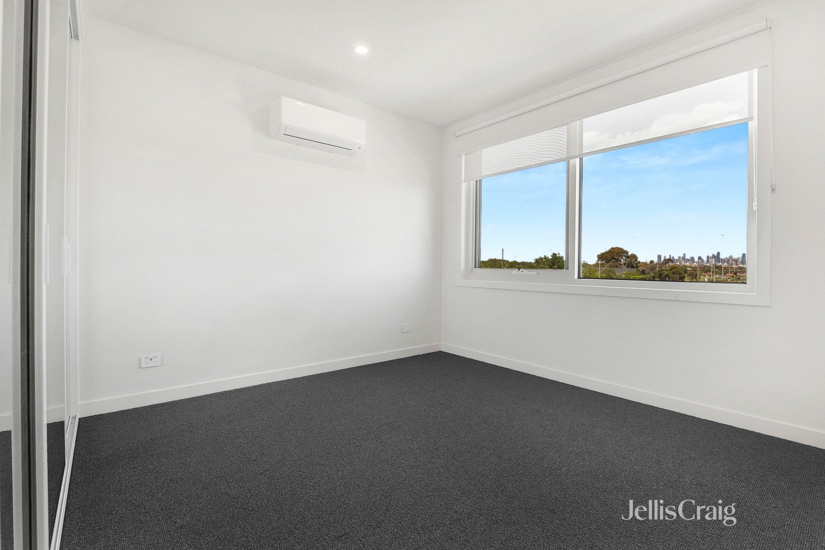 2 Ginning Road, Yarraville image 8