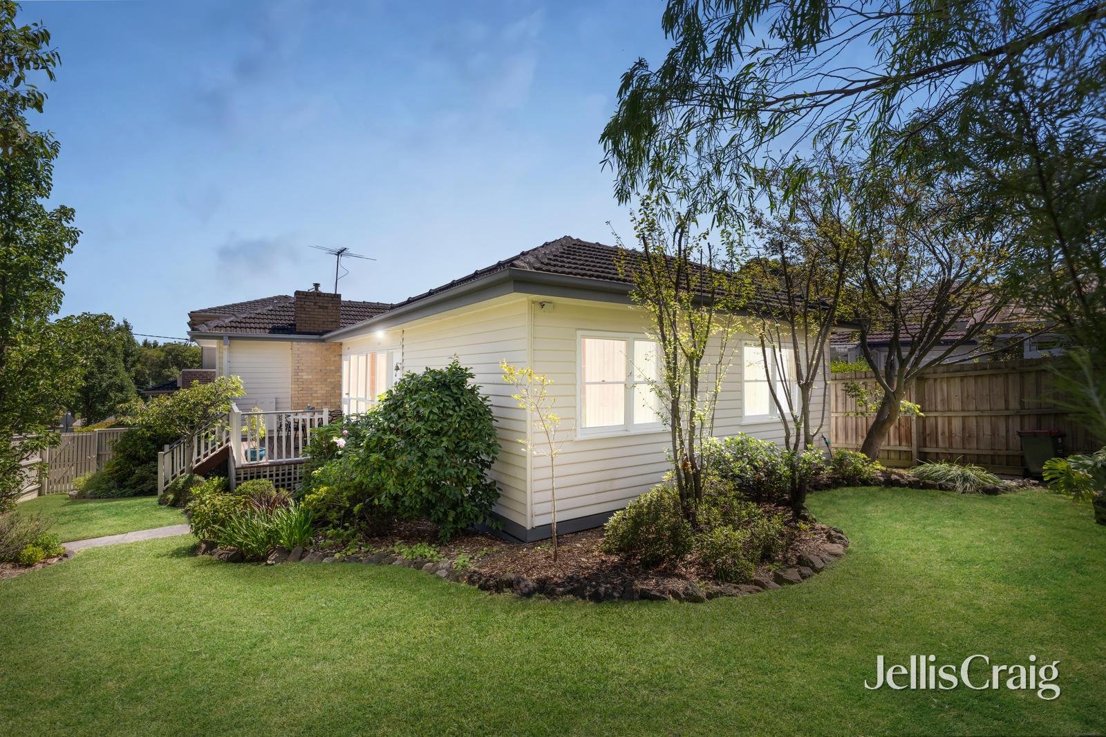 2 Gissing Street, Blackburn&nbsp;South image 1