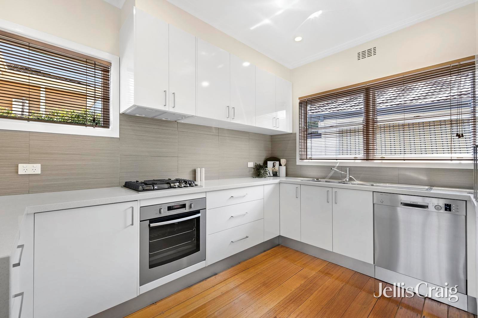 2 Gissing Street, Blackburn&nbsp;South image 3