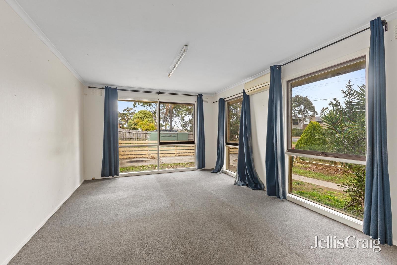 2 Gladeswood Drive, Mulgrave image 2
