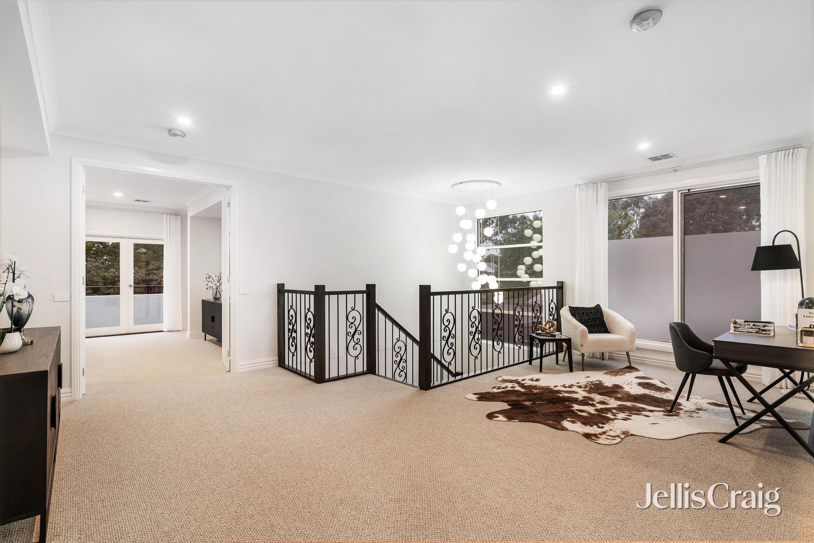 2 Glenarm Place, Mount Waverley image 7