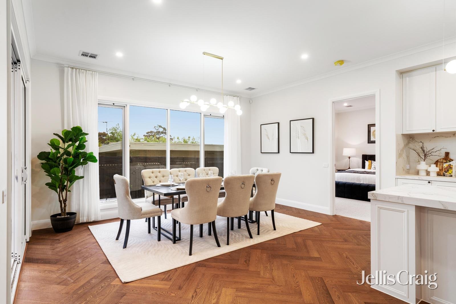 2 Glenarm Place, Mount Waverley image 14