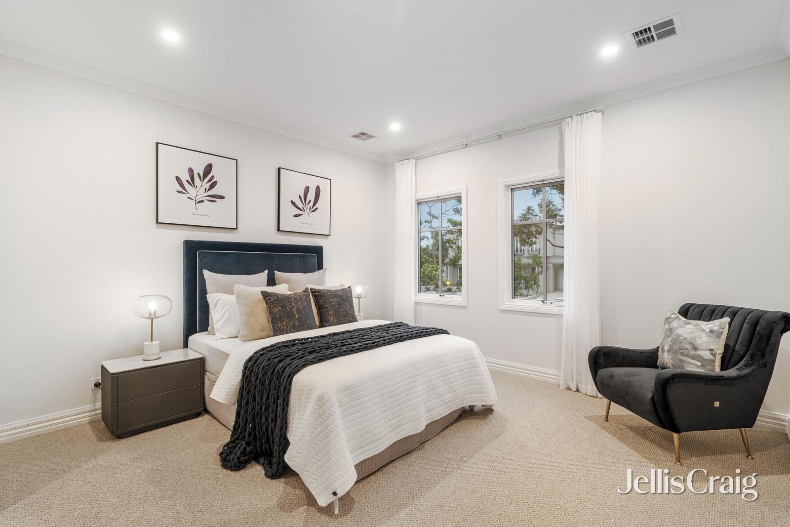 2 Glenarm Place, Mount Waverley image 18