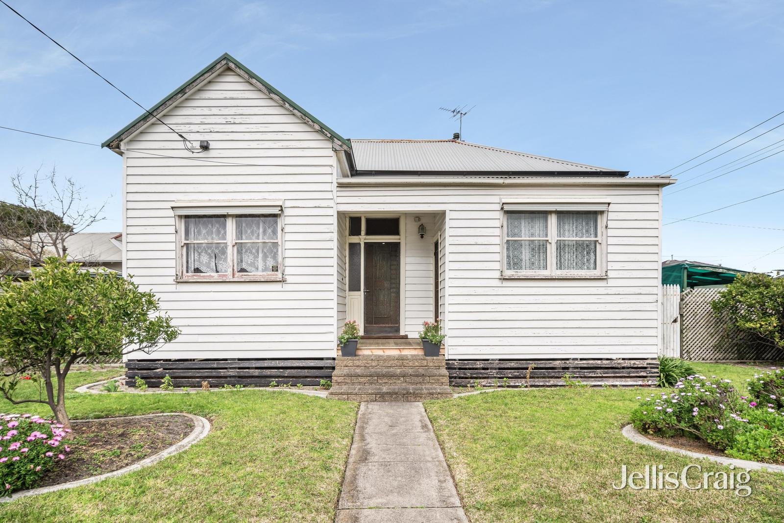 2 Glenbrook Avenue, Bonbeach image 4