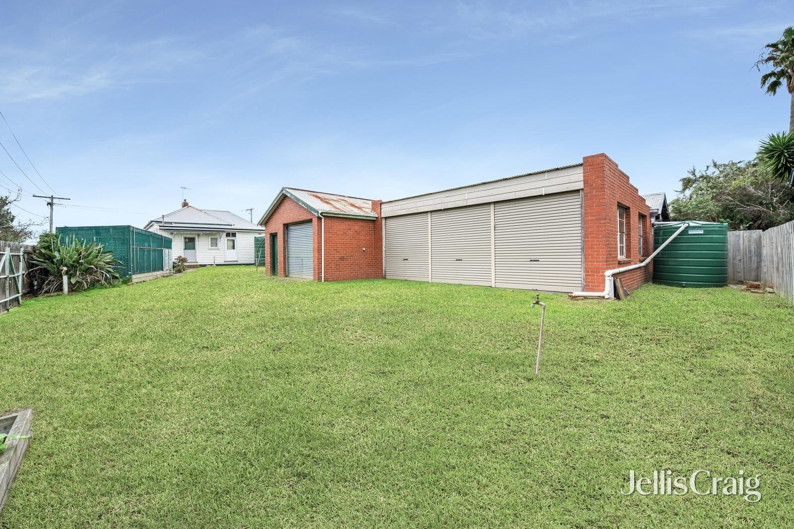 2 Glenbrook Avenue, Bonbeach image 6