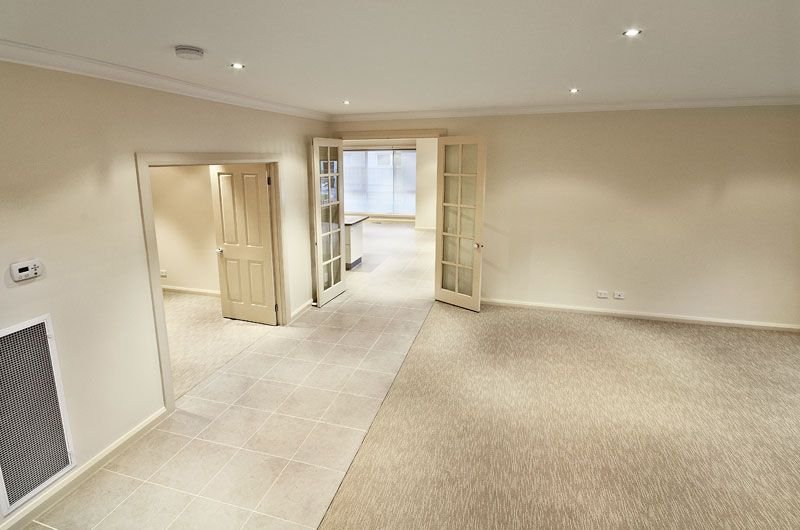 2 Golden Wattle Ridge, Donvale image 2