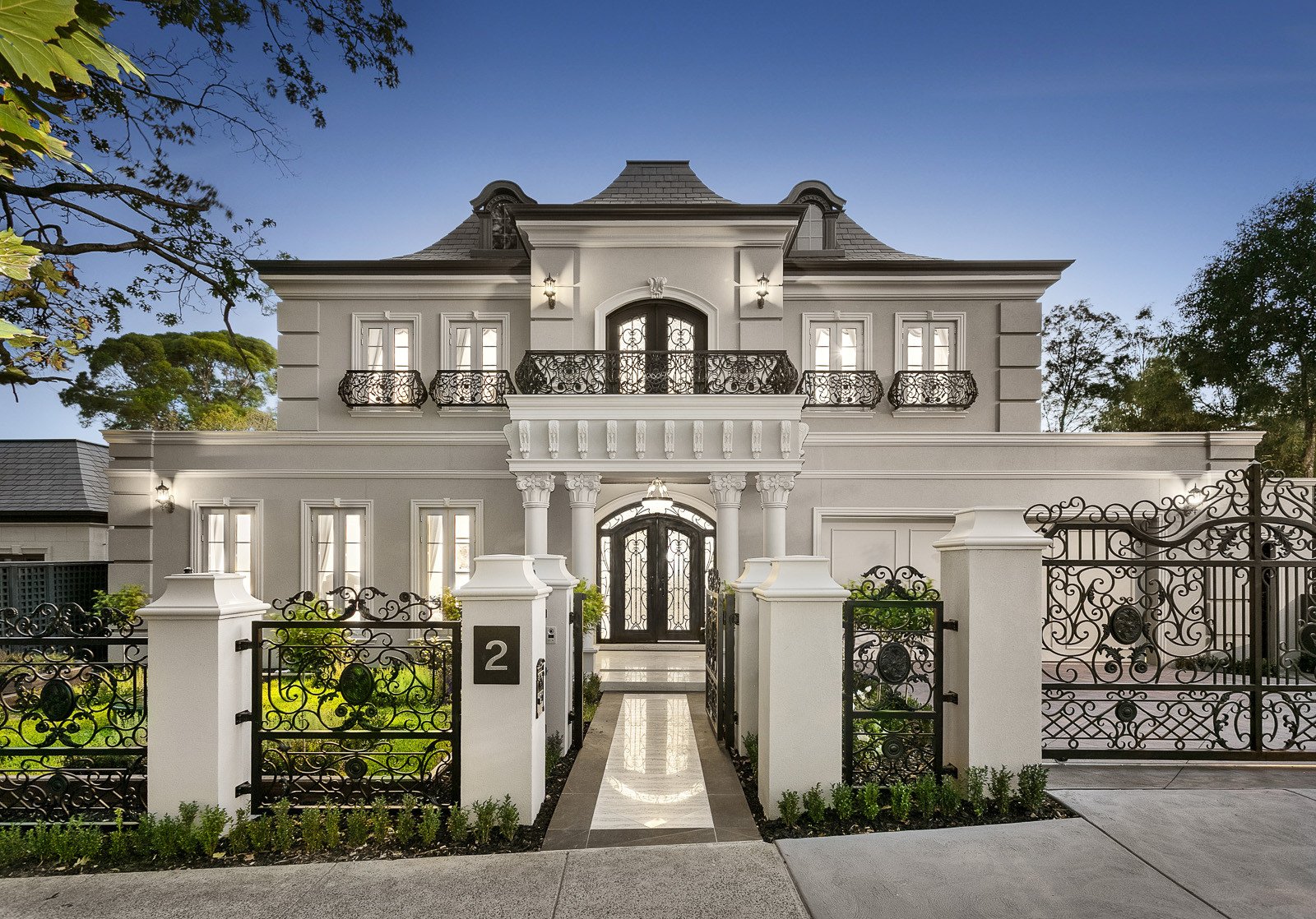Property Gallery - Main Image