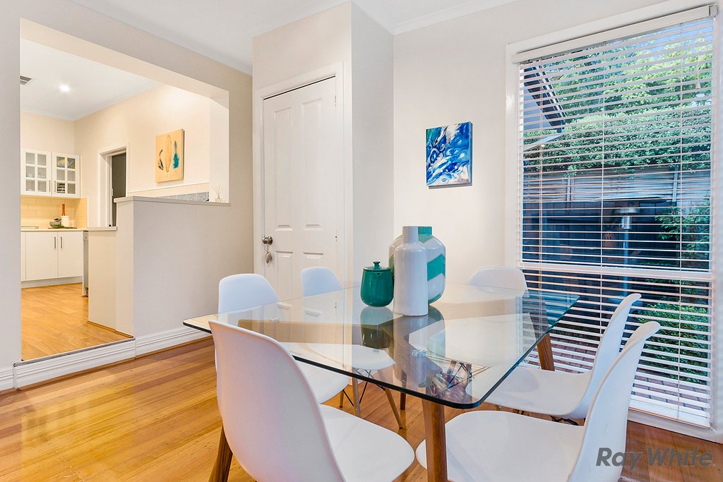 2 Grandview Road, Box Hill South image 8