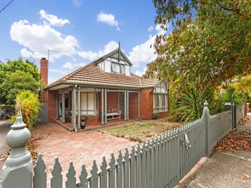 2 Grant Avenue, Balwyn image 2
