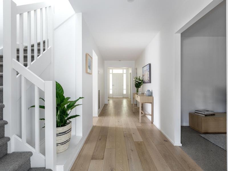 2 Grant Avenue, Balwyn image 6