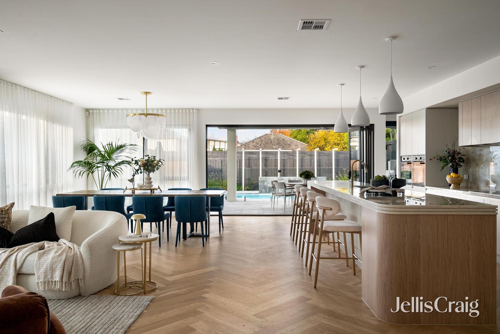 2 Greendale Road, Glen&nbsp;Iris image 2