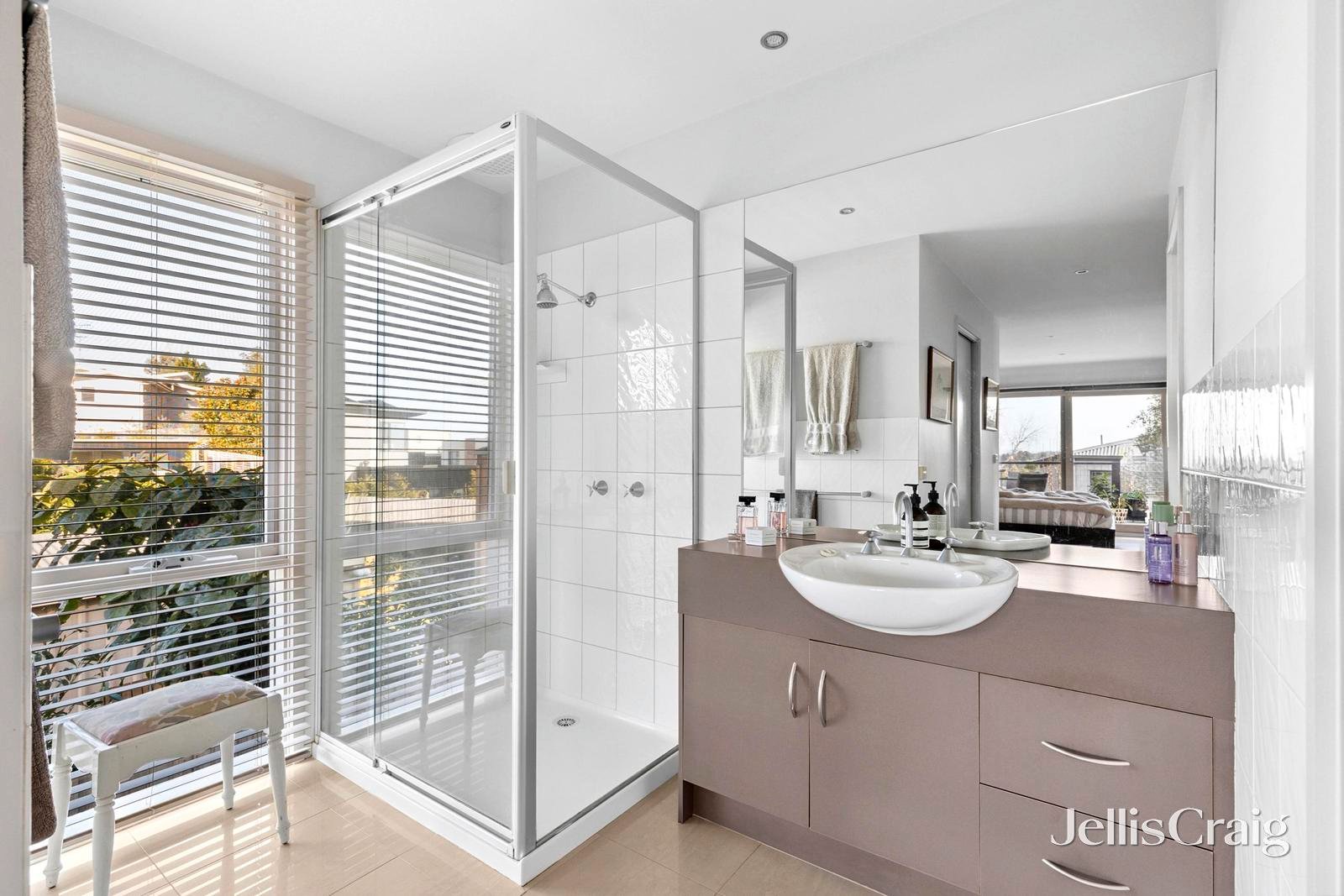 2 Greenwich Grange, Highton image 13