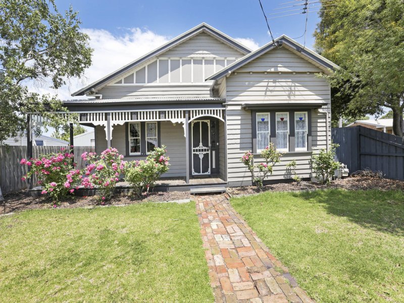 2 Gurr Street, East Geelong image 10