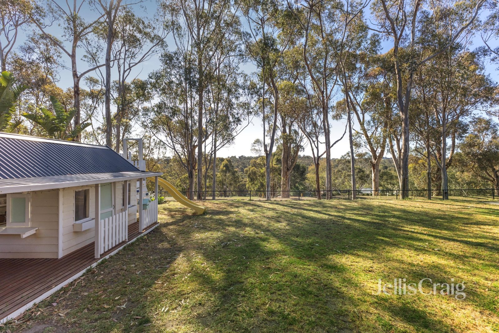 2 Hakea Close, Greensborough image 27