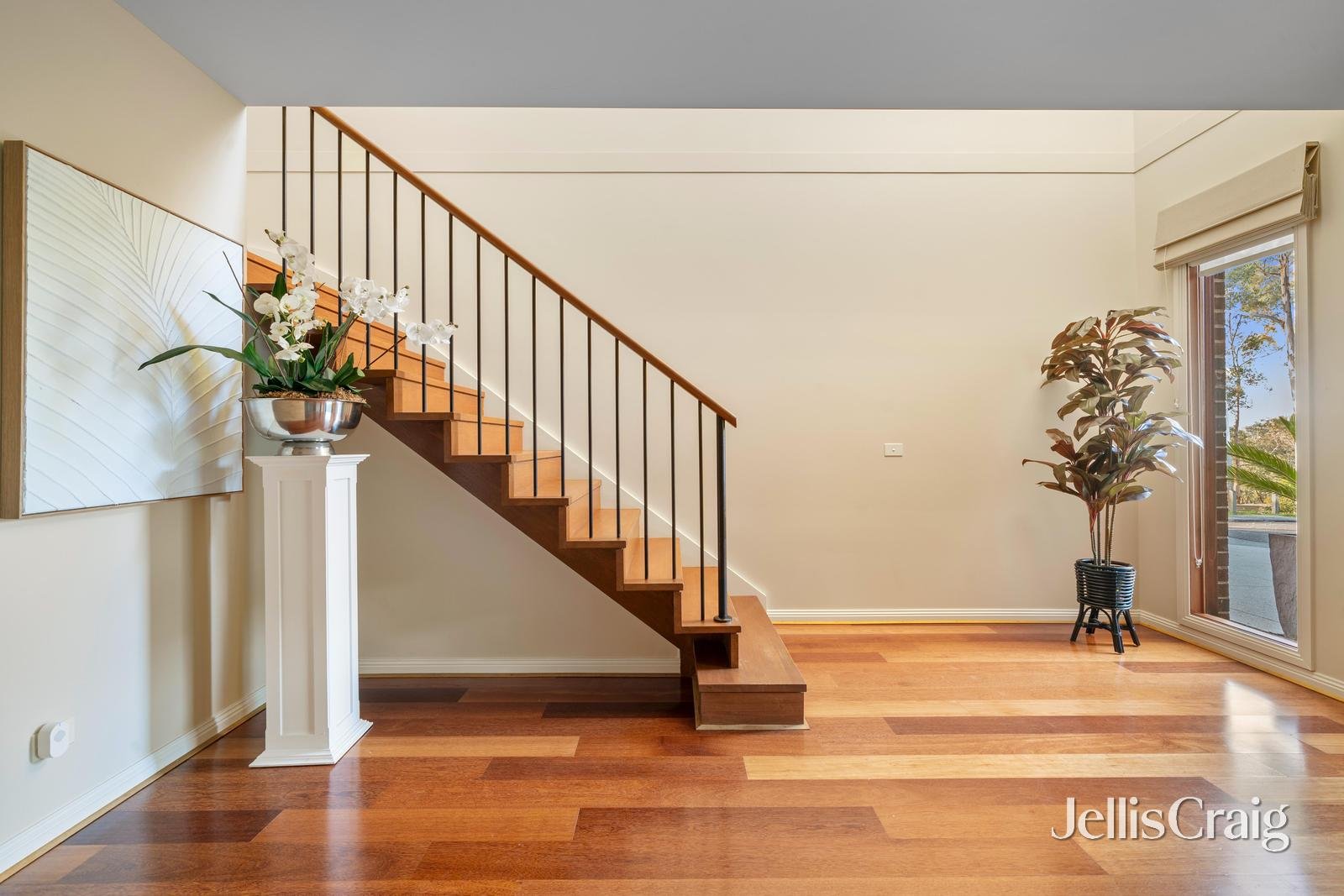 2 Hakea Close, Greensborough image 2