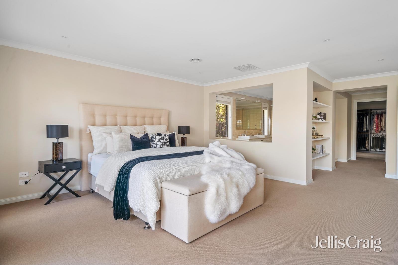 2 Hakea Close, Greensborough image 15