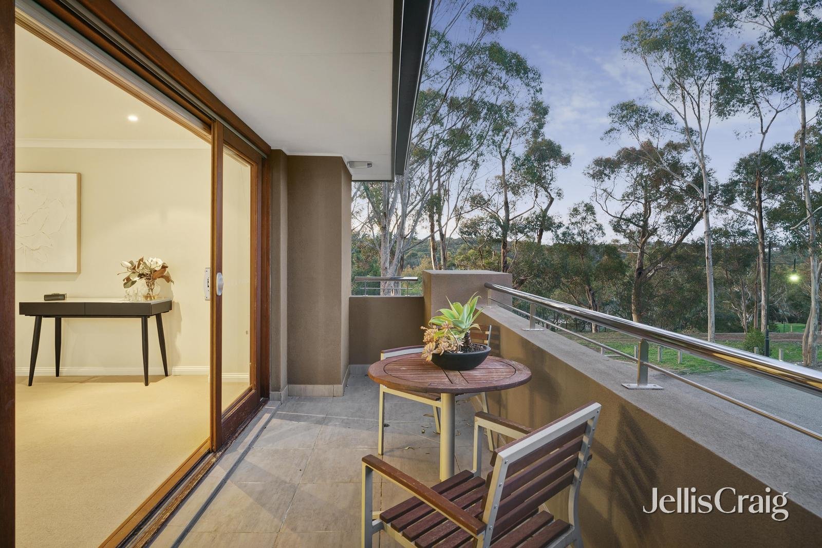 2 Hakea Close, Greensborough image 18