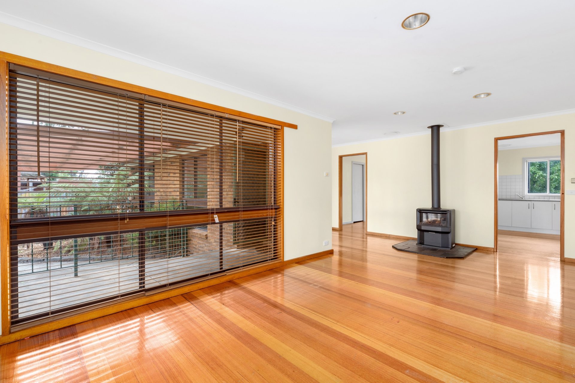 Property Gallery Thumbnail 4