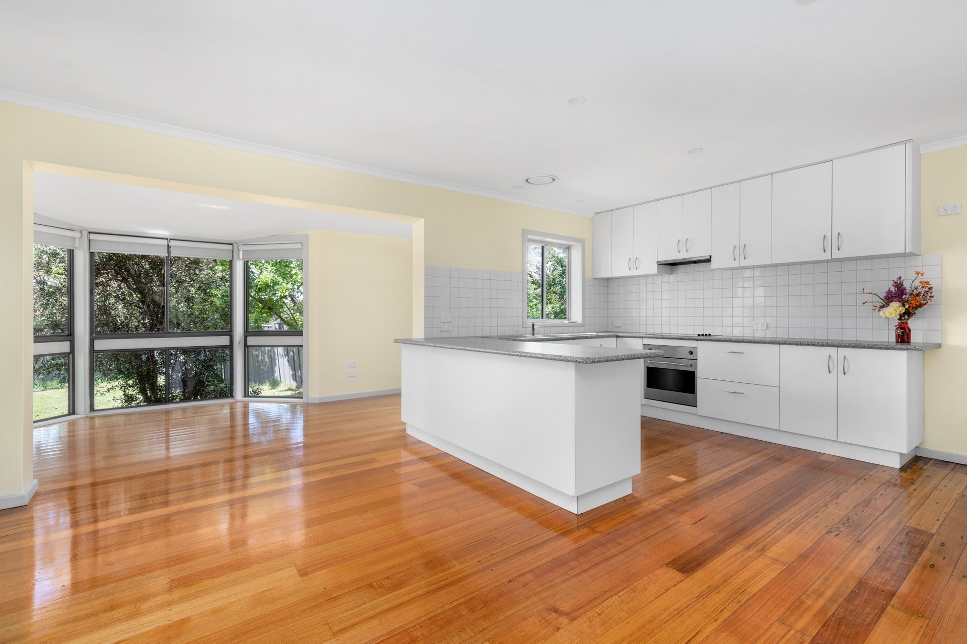 Property Gallery - Main Image