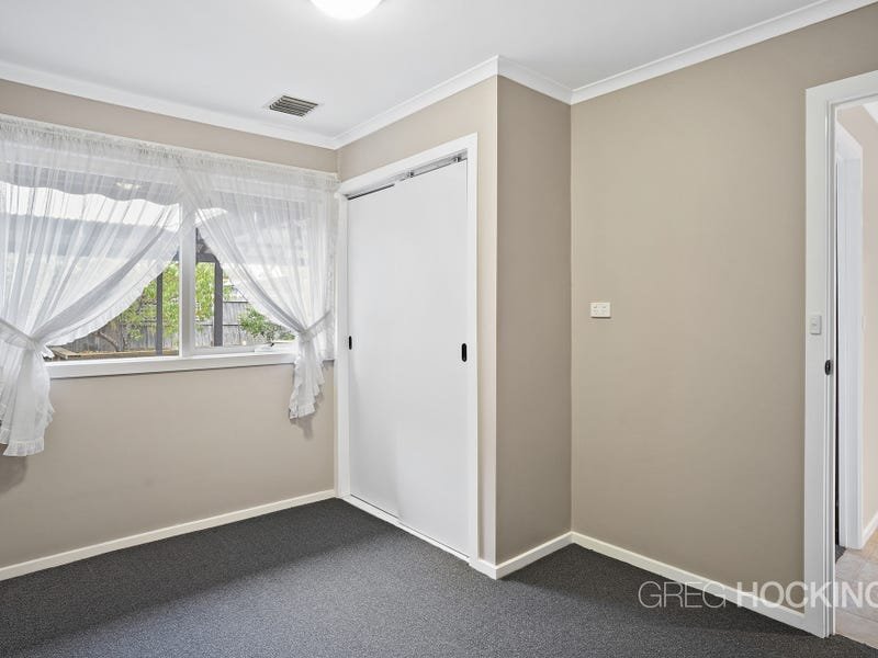 2 Harvey Close, Altona Meadows image 10