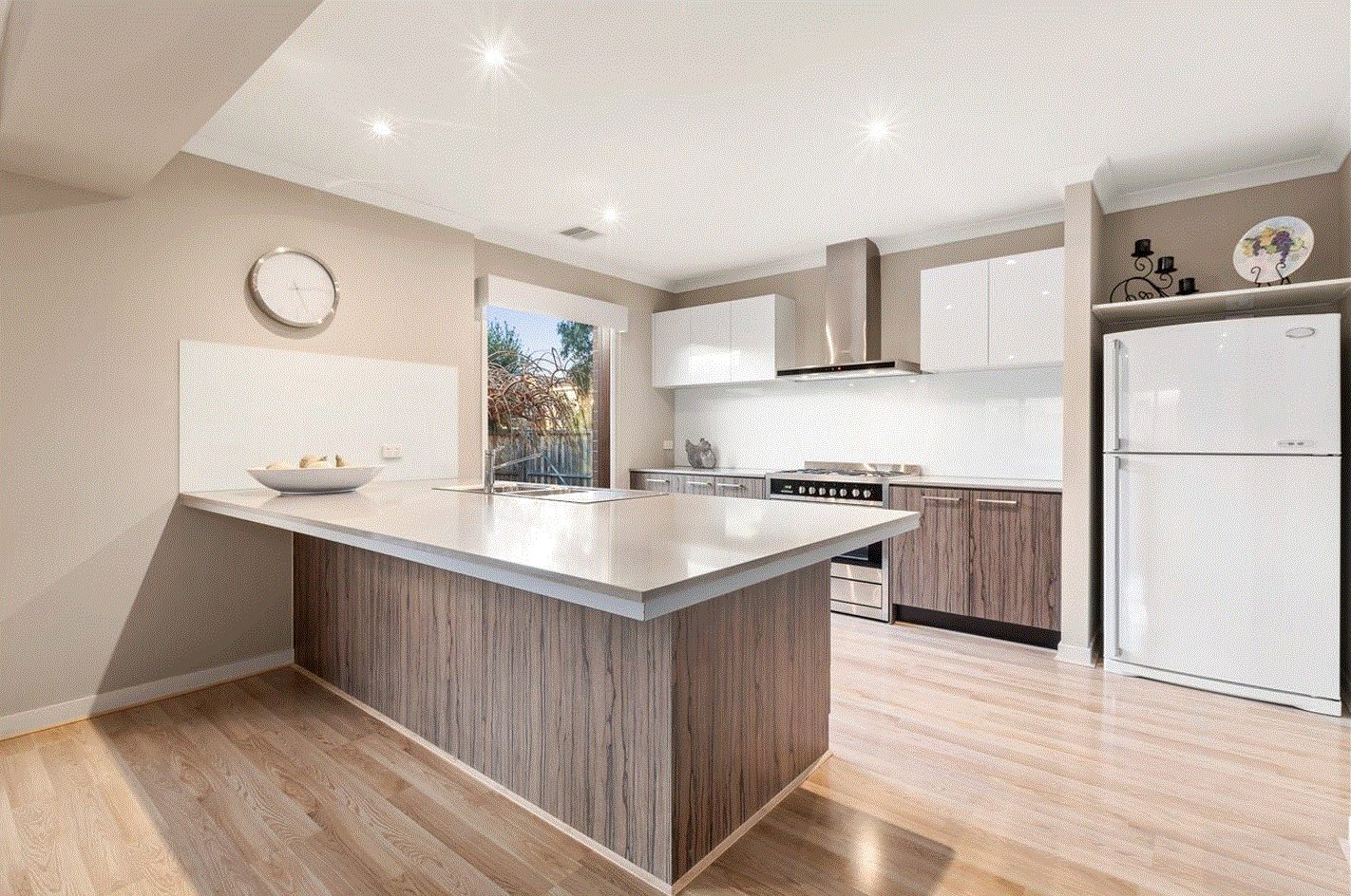 Property Gallery Thumbnail 2