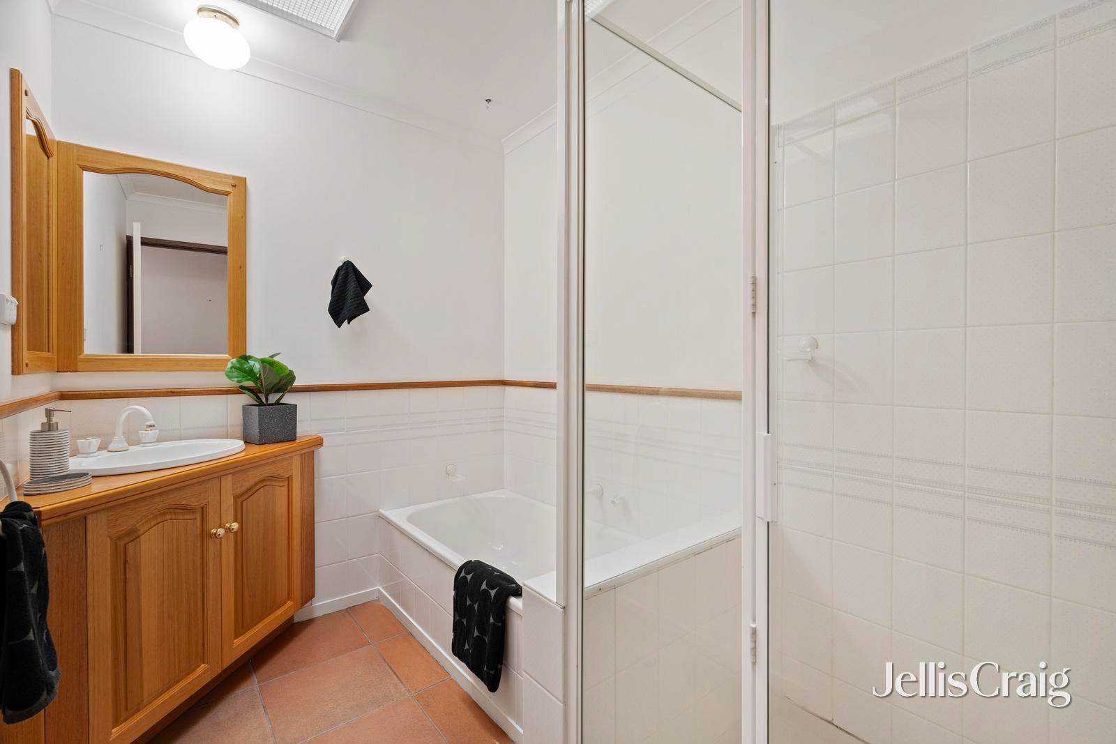 2 Headline Court, Heathmont image 10