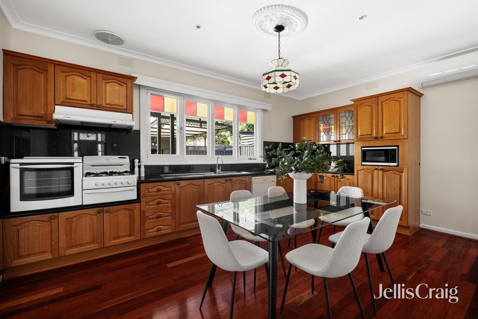 2 Heller Street, Brunswick image 5