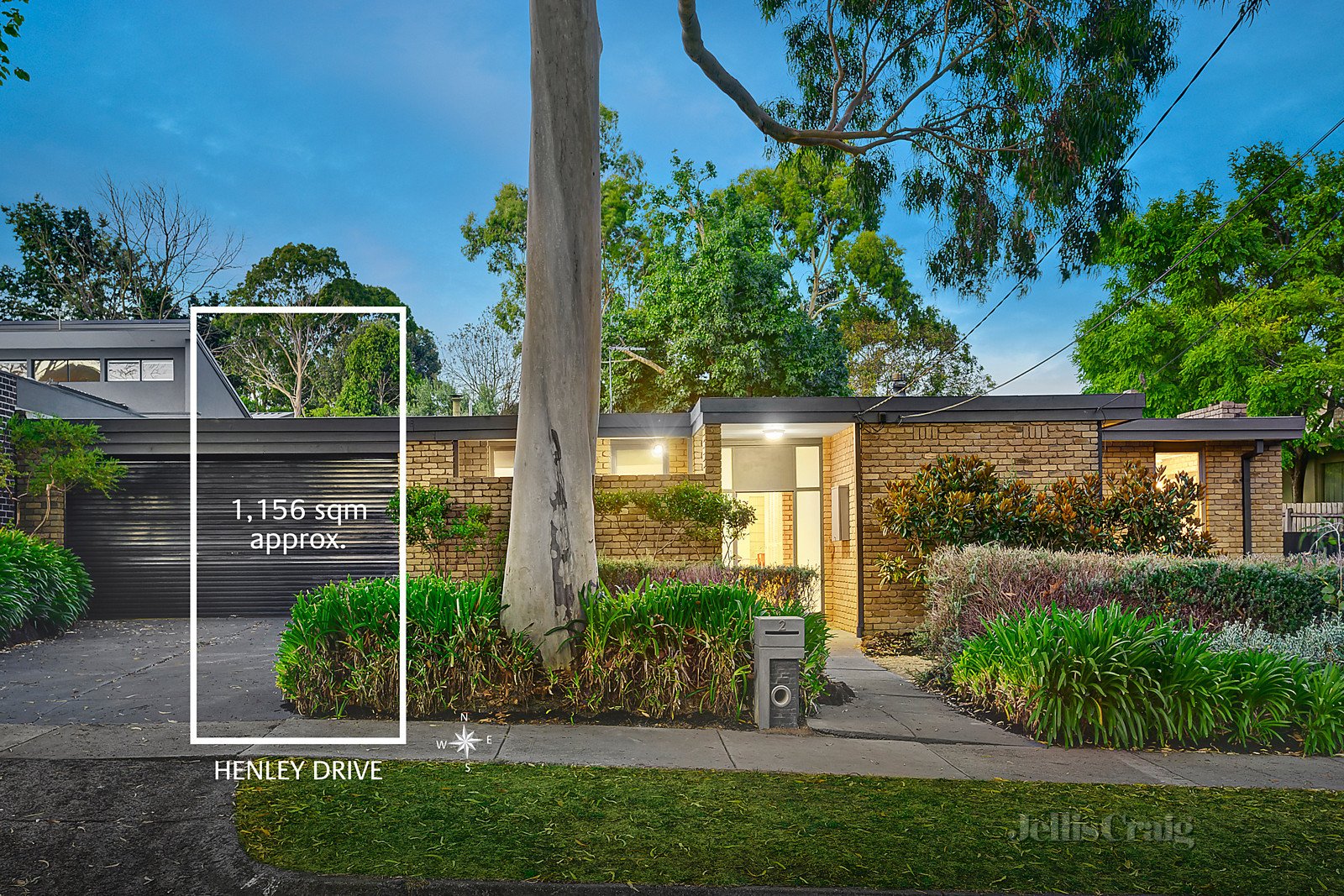 2 Henley Drive, Wheelers Hill image 1