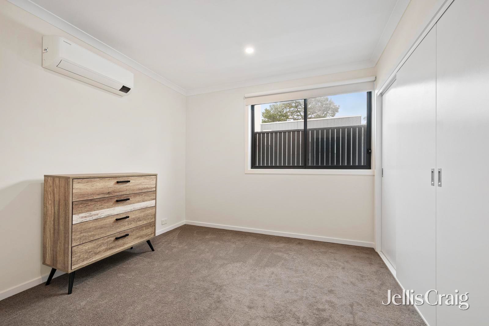 2 Hermes Close, Mooroolbark image 8