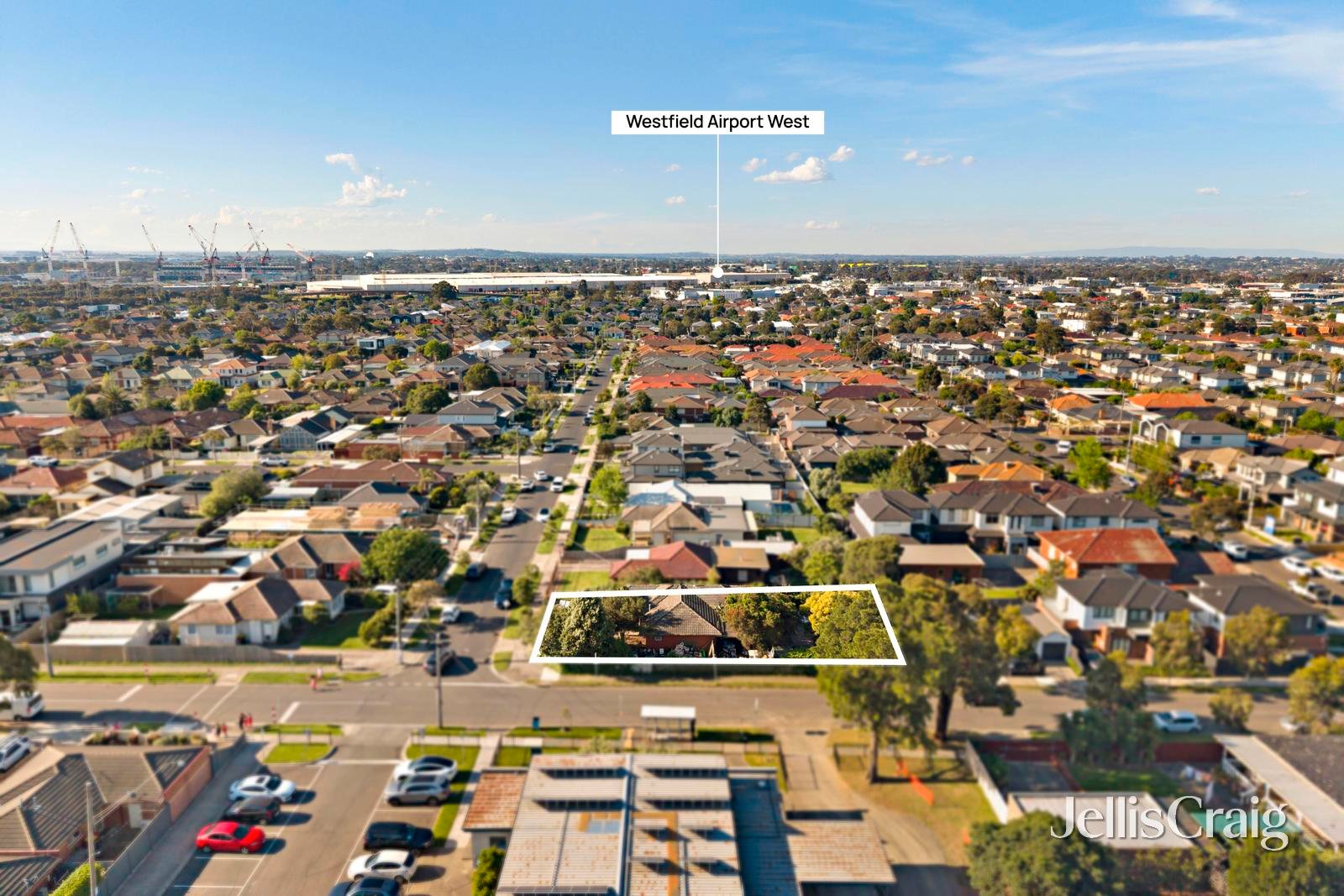 2 Highlands Avenue, Airport&nbsp;West image 11