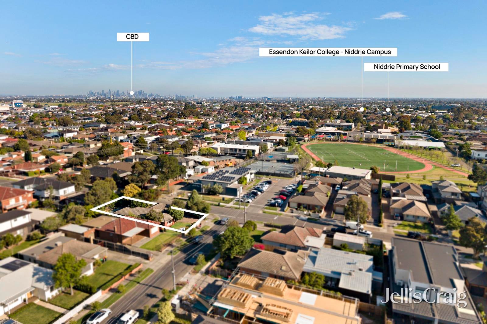 2 Highlands Avenue, Airport&nbsp;West image 12