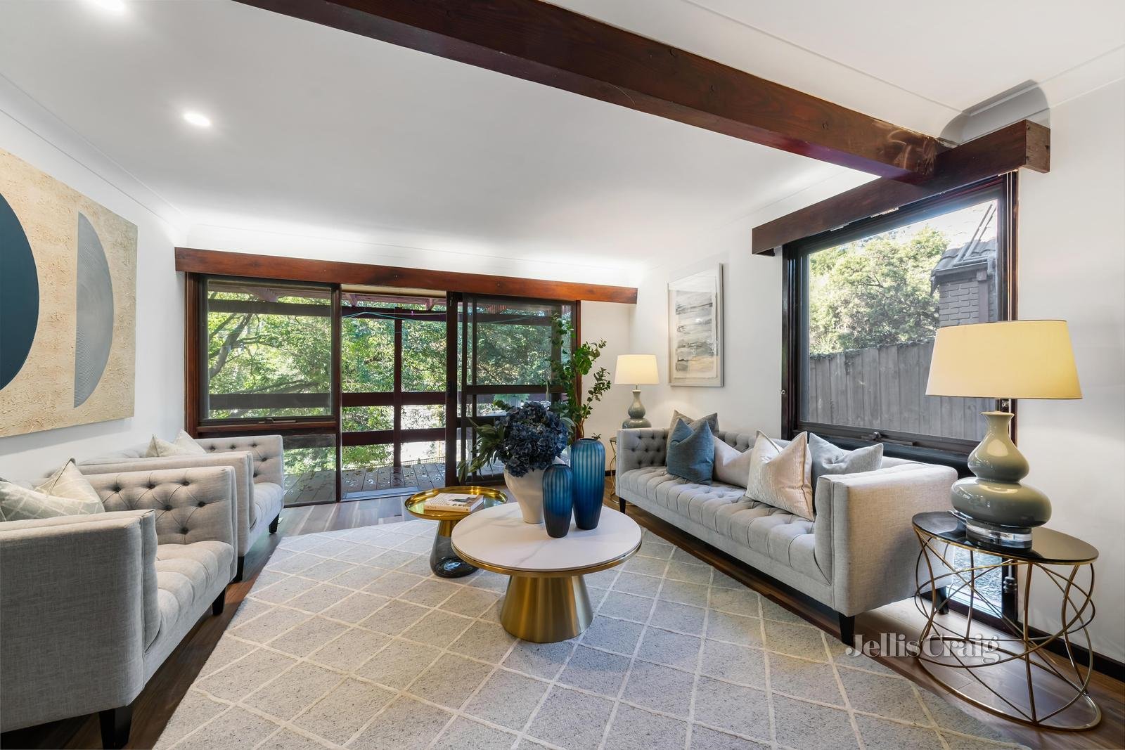 2 Highvale Court, Glen Waverley image 2
