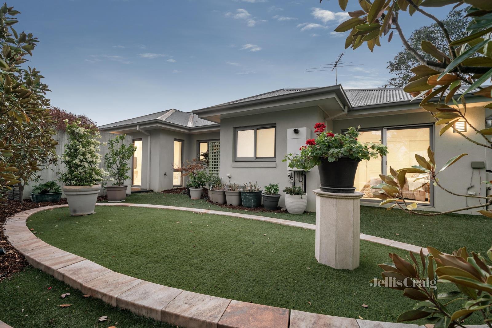 2 Hillcrest Road, Eltham North image 13